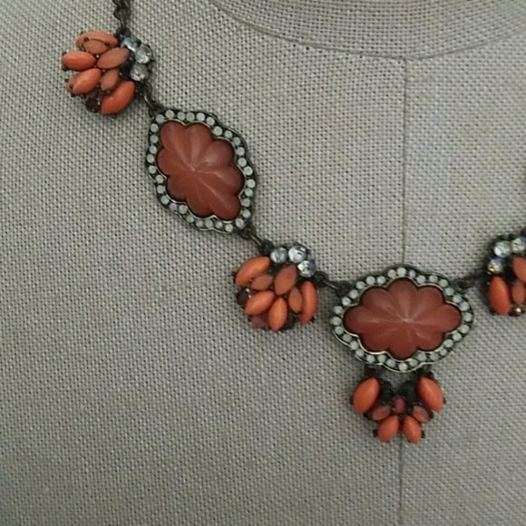Peach & Bronze Statement Necklace - Picture 3 of 7